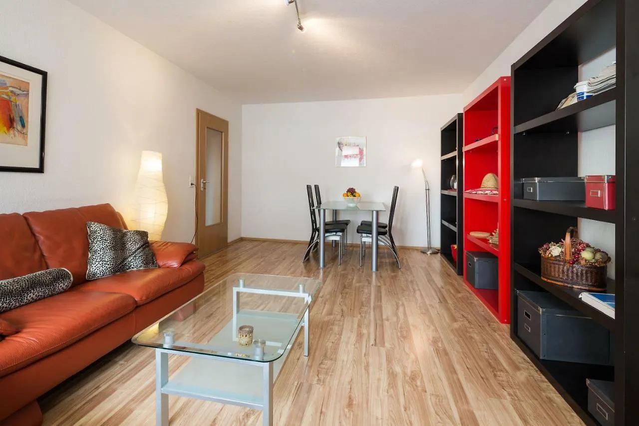 Altstadt Kunstmuseum Dusseldorf Apartment